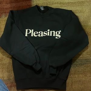 Pleasing Black Crewneck Sweatshirt